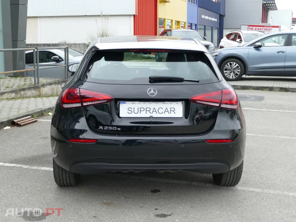 Mercedes-Benz A 250 e Style Plus