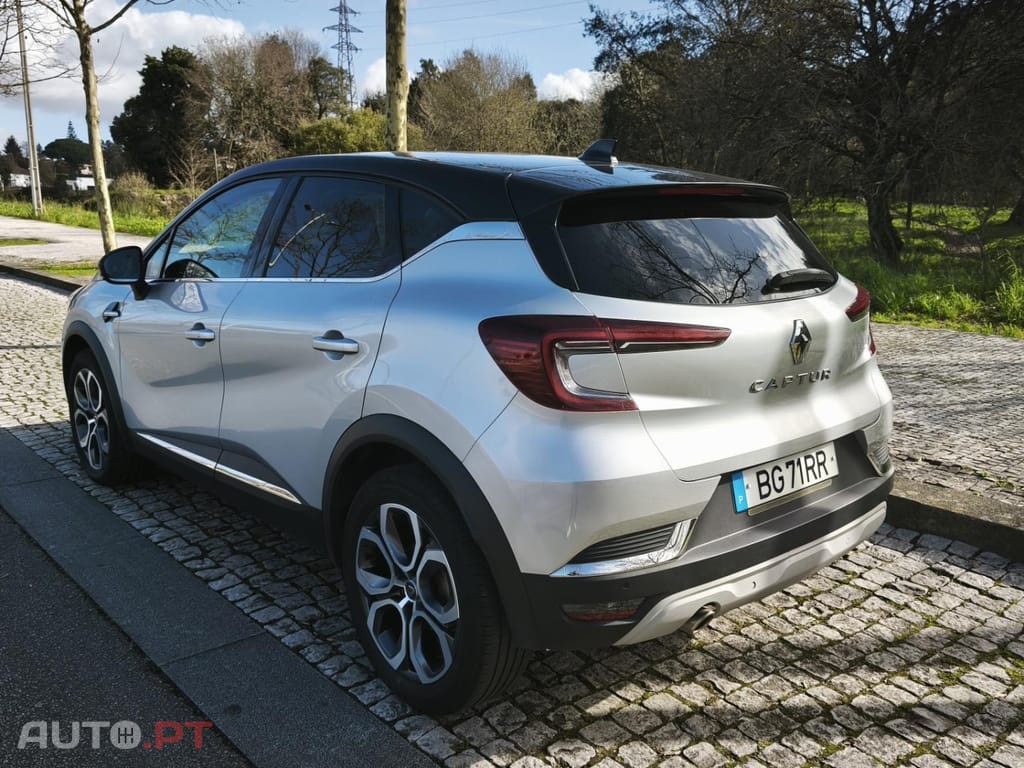 Renault Captur 1.3 TCe Exclusive EDC
