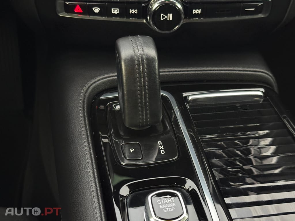 Volvo V60 2.0 T6 AWD TE R-Design Expression