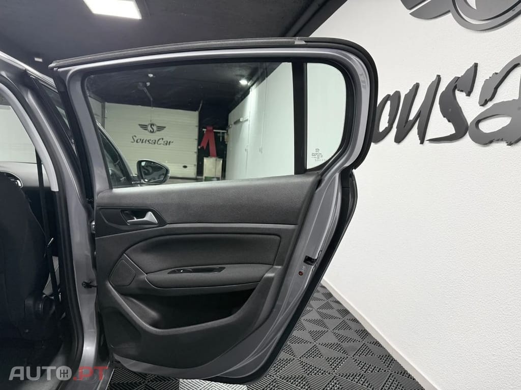 Peugeot 308 PureTech 110 Stop & Start Active