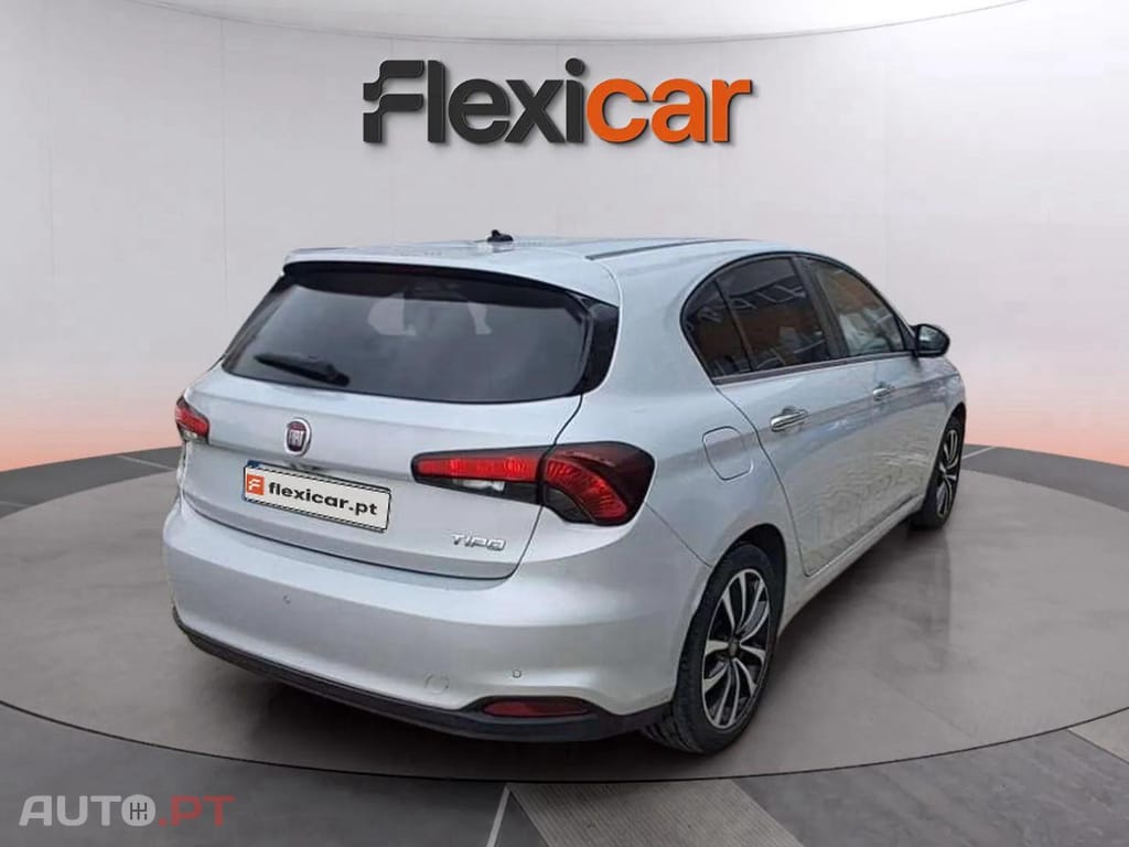 Fiat Tipo 1.3 M-Jet Lounge