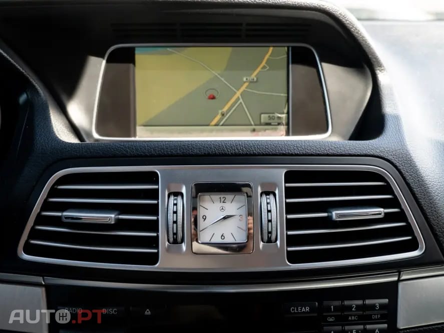 Mercedes-Benz E 220 CDI Elegance BE Auto.
