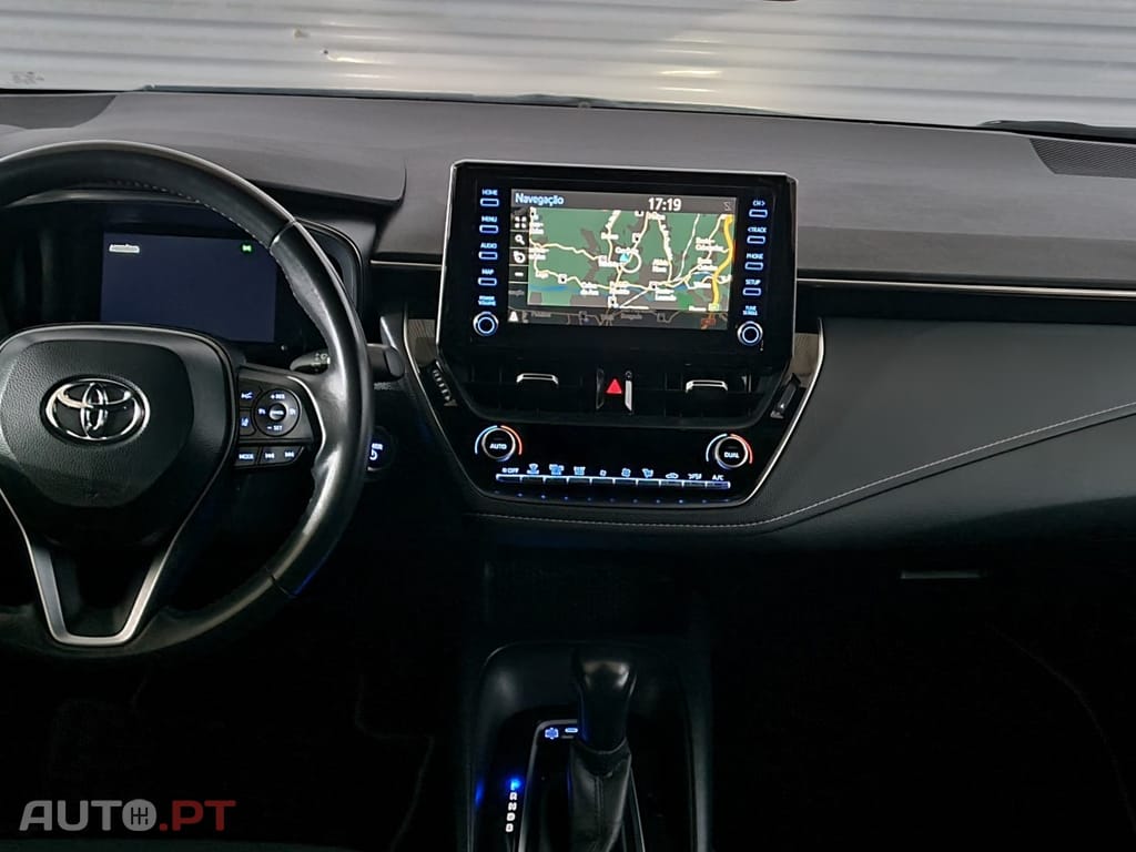 Toyota Corolla Touring Sports 1.8 Hybrid Comfort+P.Sport