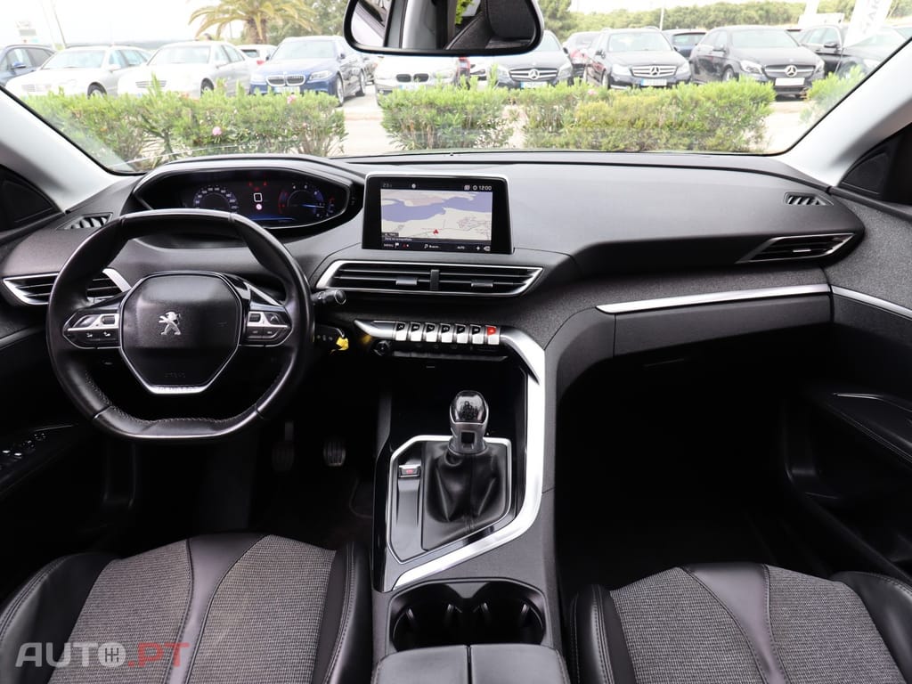 Peugeot 3008 1.6 BlueHDi Allure