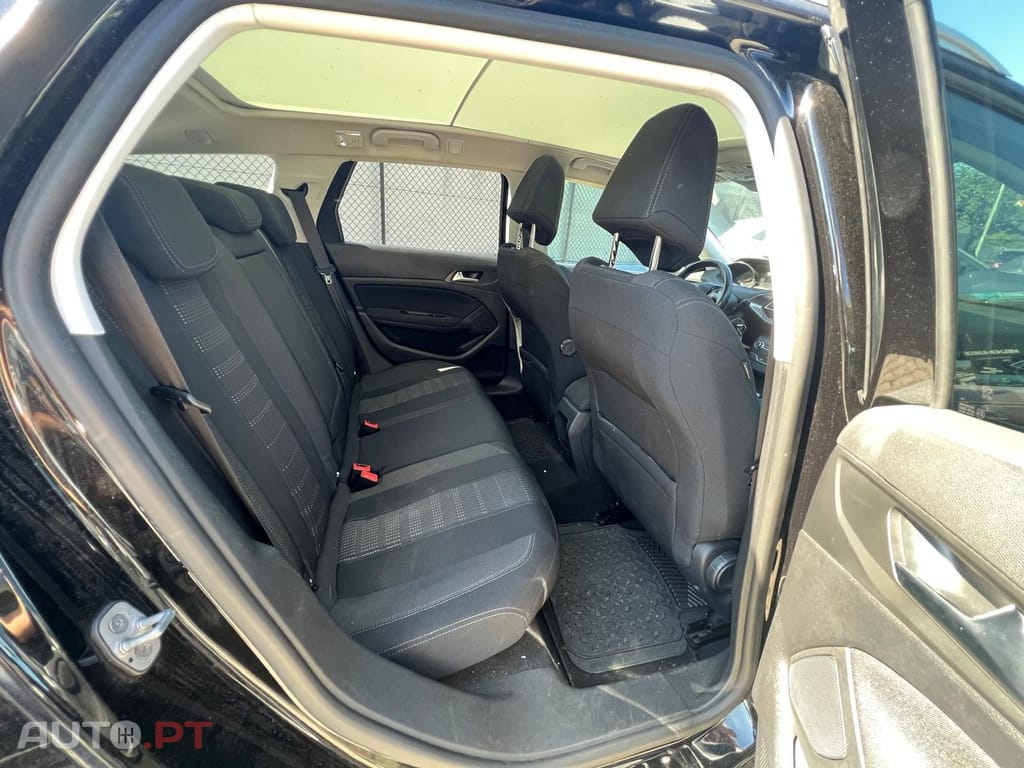Peugeot 308 SW 1.6 BlueHDi Allure