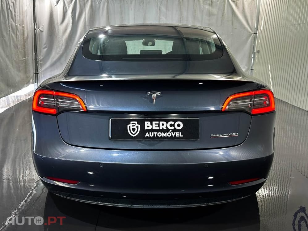 Tesla Model 3 Performance AWD