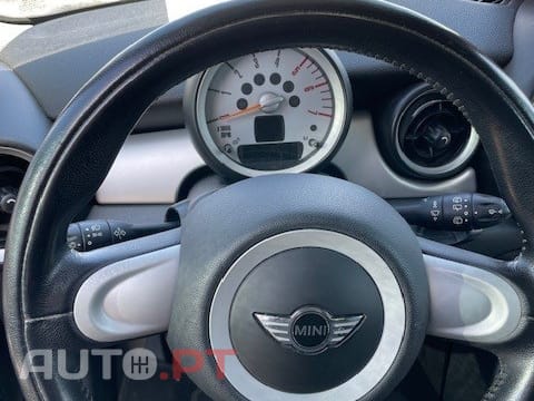MINI Clubman Cooper D
