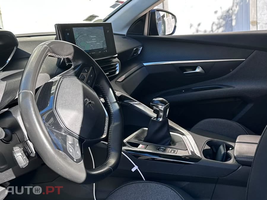 Peugeot 3008 Blue HDI Allure