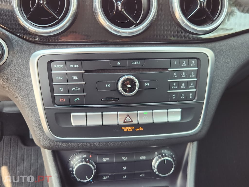 Mercedes-Benz CLA 180 d Shooting Brake Urban