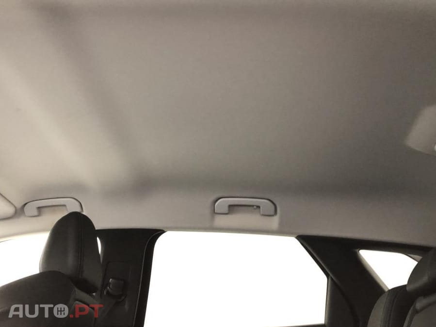 Peugeot 3008 1.6 Hybrid Allure Pack e-EAT8