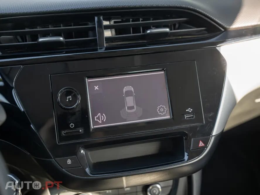 Opel Corsa 1.2 T Business Edition