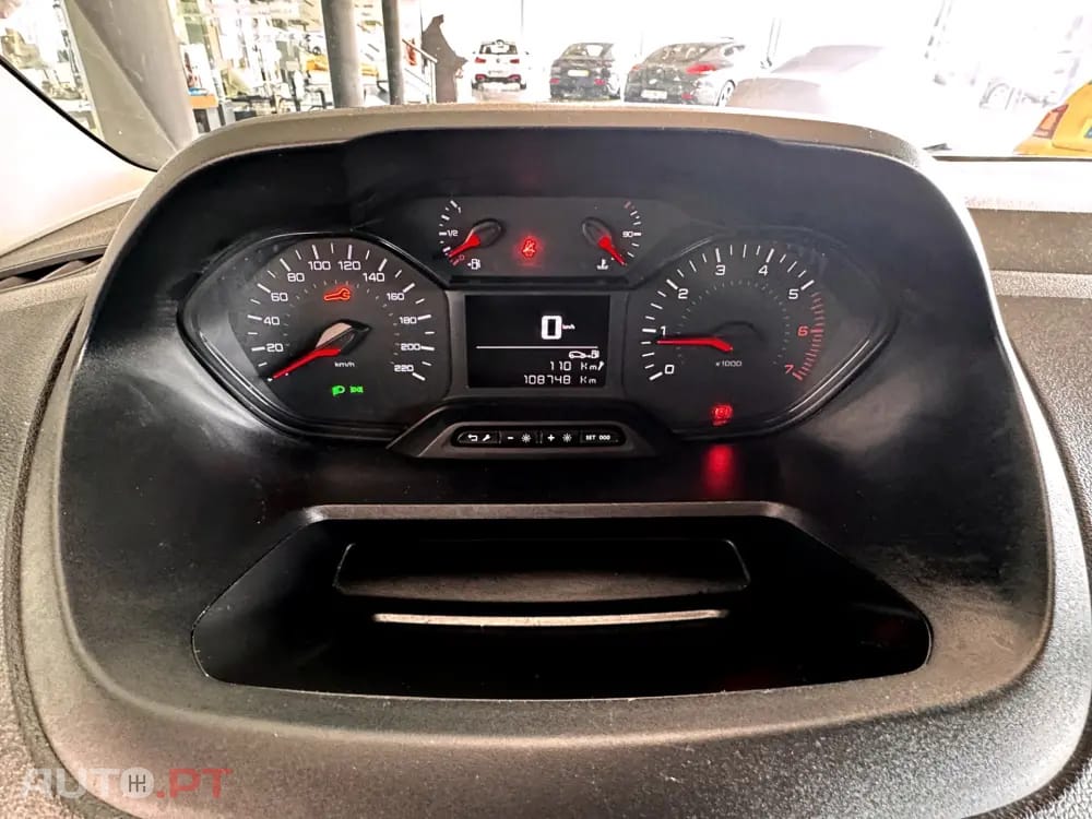 Peugeot Partner 1.6 BlueHDi Confort