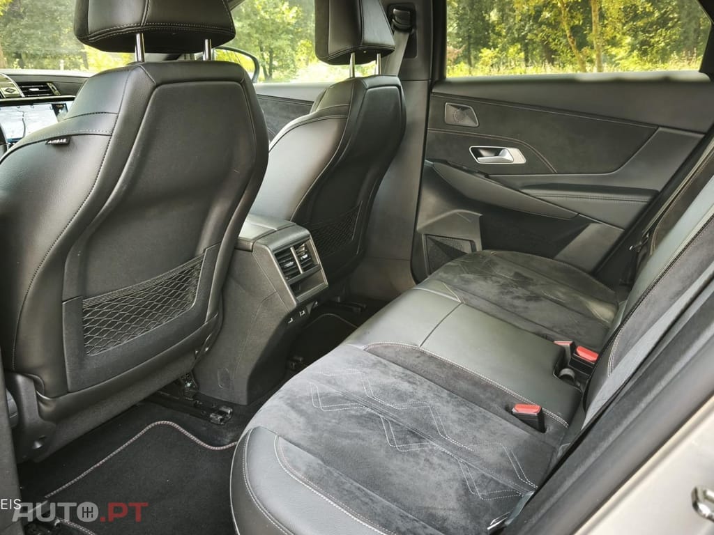 DS DS7 Crossback 1.5 BlueHDi Performance Line EAT8