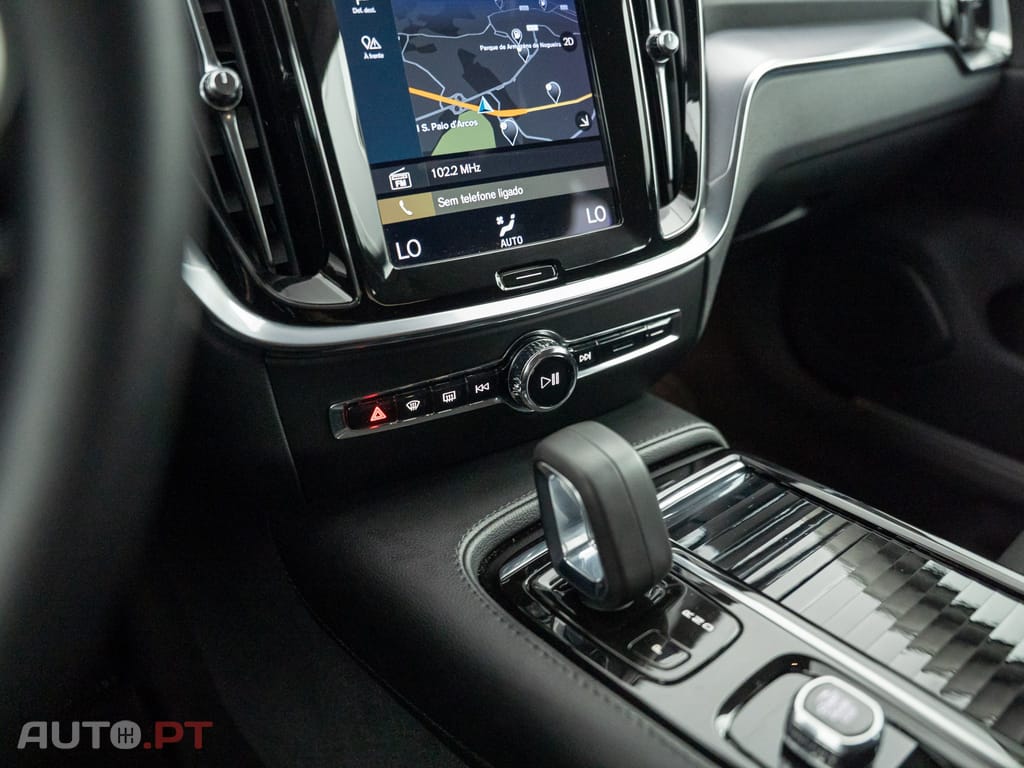 Volvo V60 2.0 T6 AWD TE Inscription Expression