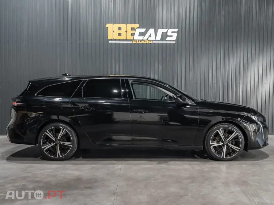 Peugeot 308 SW 1.2 PureTech Allure Full LED