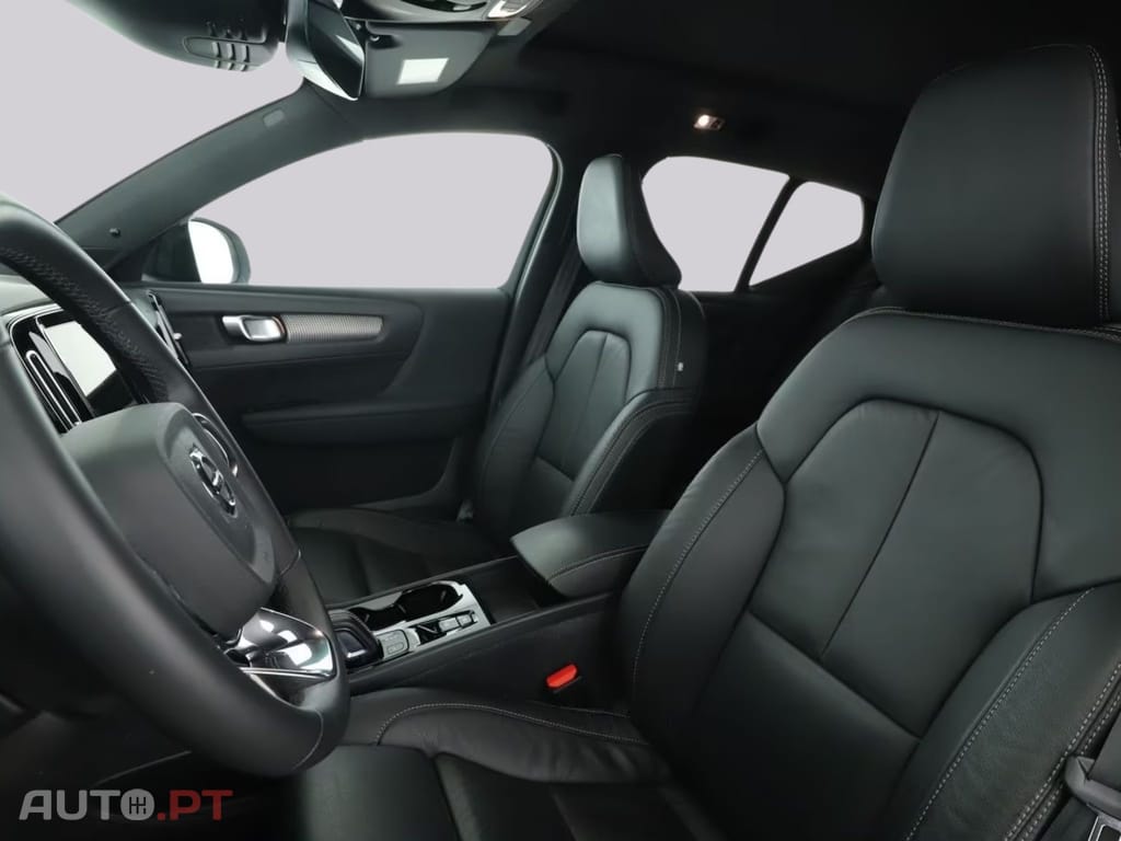 Volvo XC40 T5 Recharge R Design I.V.A DEDUTIVEL