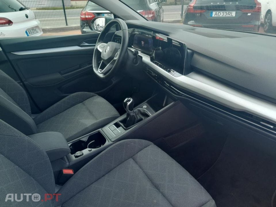 Volkswagen Golf 1.5 TSI Style