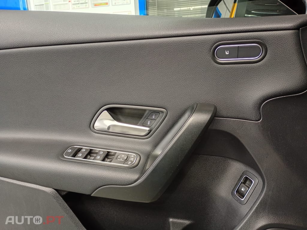 Mercedes-Benz A 250 e