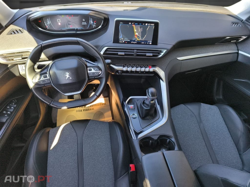 Peugeot 3008 1.2 PureTech Allure