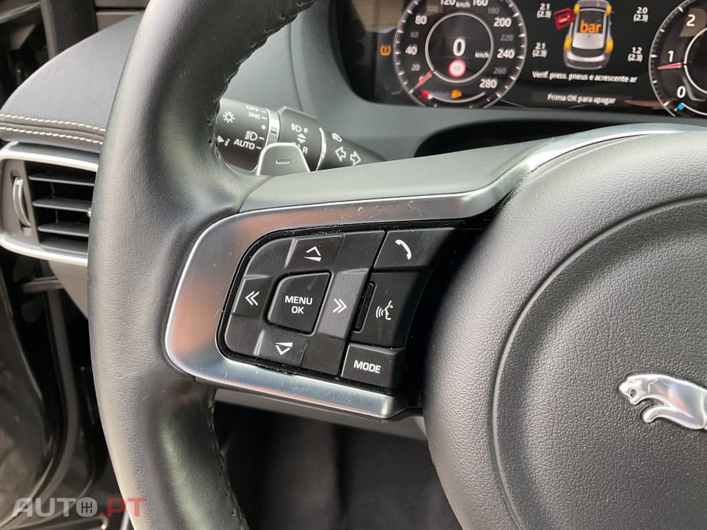 Jaguar F-Pace 2.0 i4D R-Sport AWD Aut.