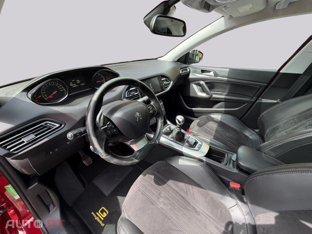Peugeot 308 SW 1.2 e-THP Allure