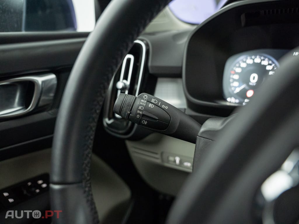 Volvo XC40 1.5 T4 PHEV Inscription Expression