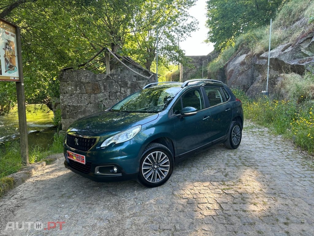 Peugeot 2008 1.6 e-HDi Active