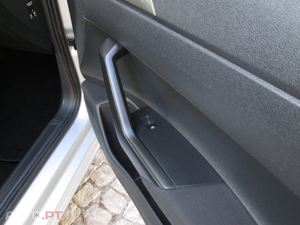 Volkswagen Polo 1.0 TSI Confortline