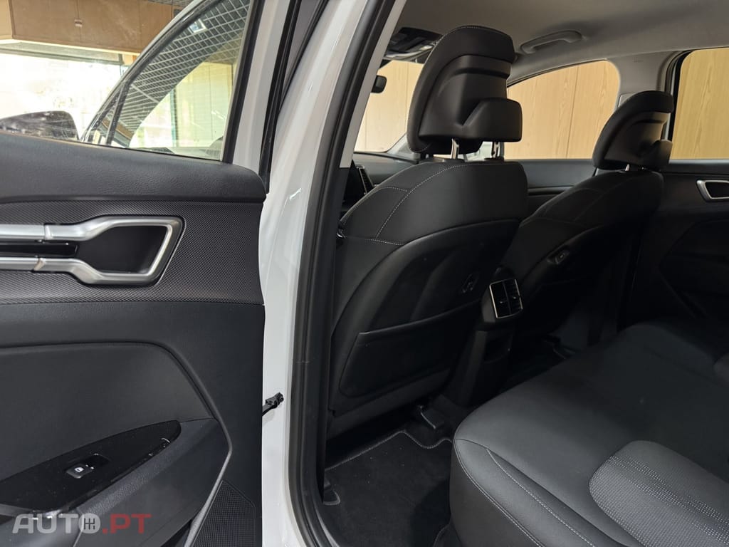 Kia Sportage 1.6 T-GDi HEV Tech