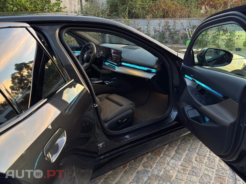 BMW i5 eDrive40 Pack Desportivo M