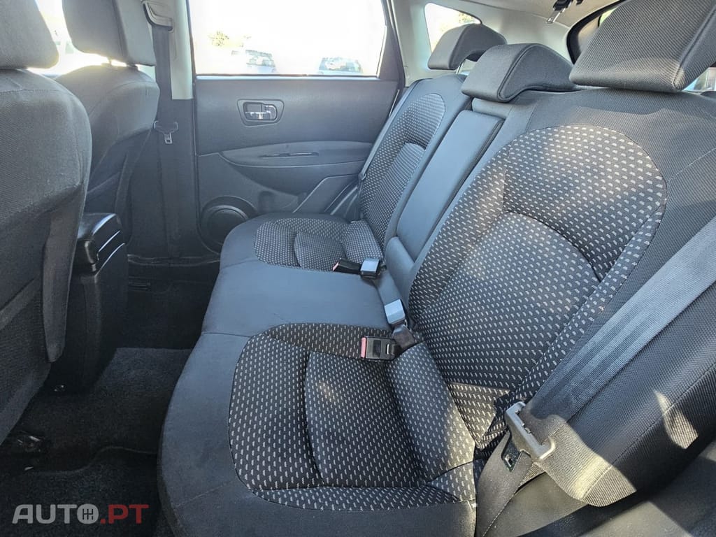 Nissan Qashqai 1.5 dCi Visia AC