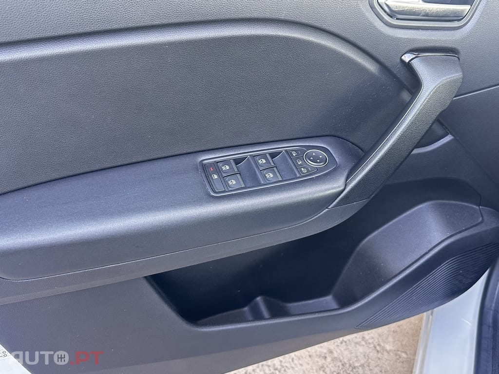 Renault Captur 1.0 TCe Intens Bi-Fuel