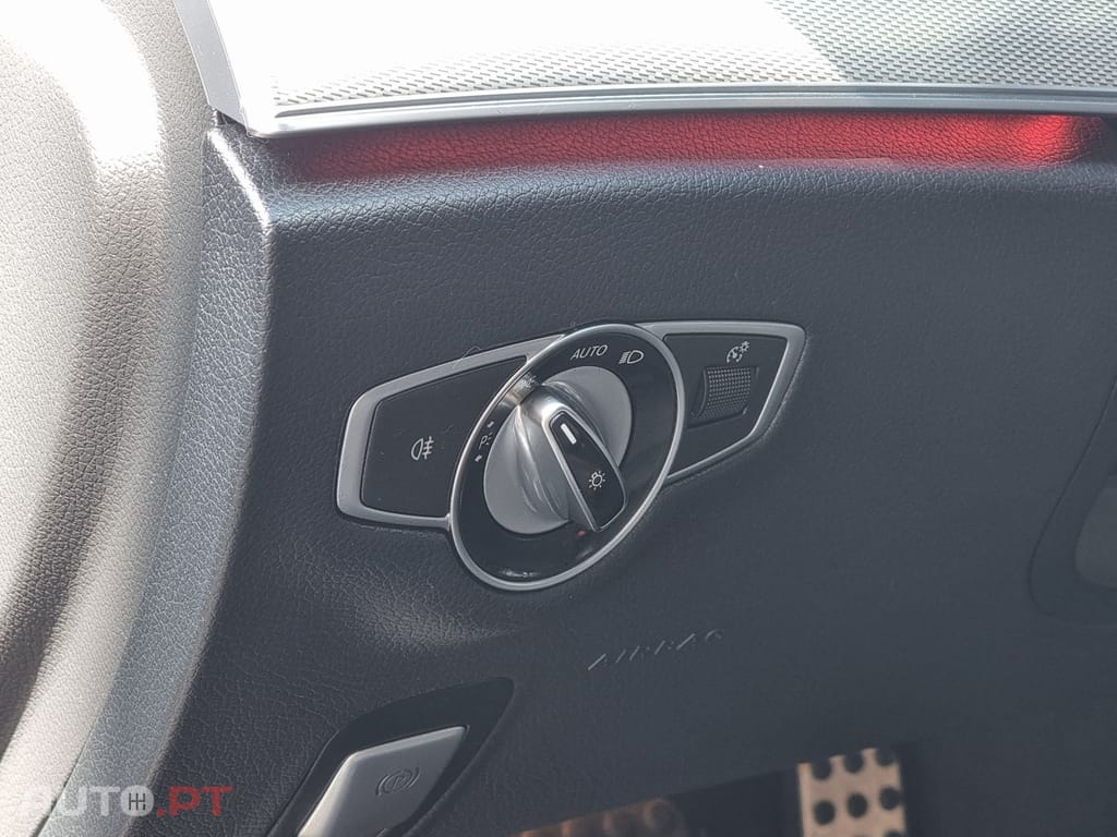 Mercedes-Benz E 220 d AMG