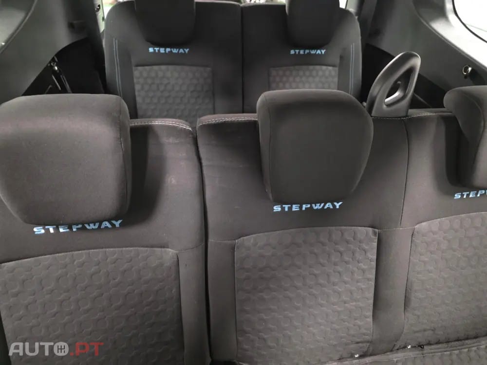 Dacia Lodgy 1.5 dCi Stepway 7L