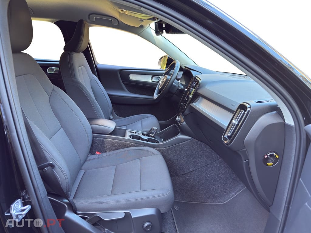 Volvo XC40 1.5 T4 PHEV Core