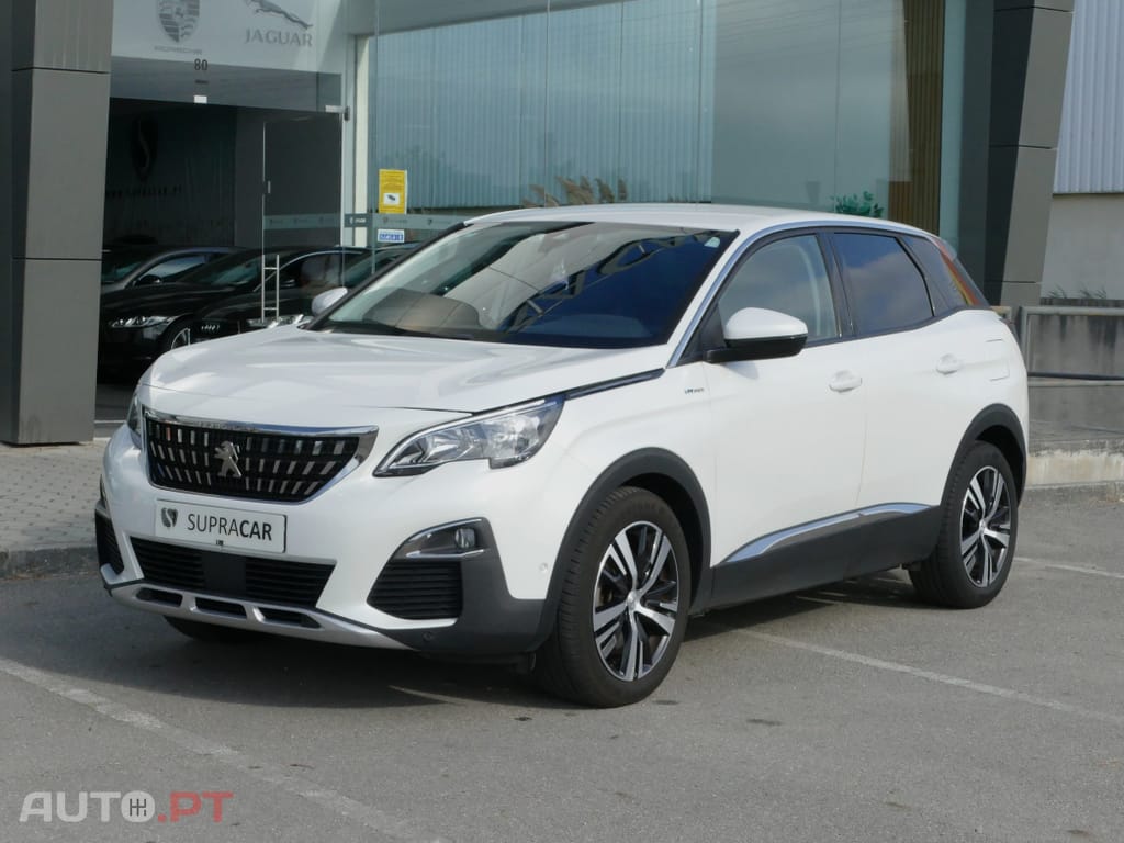 Peugeot 3008 1.6 Hybrid Allure e-EAT8
