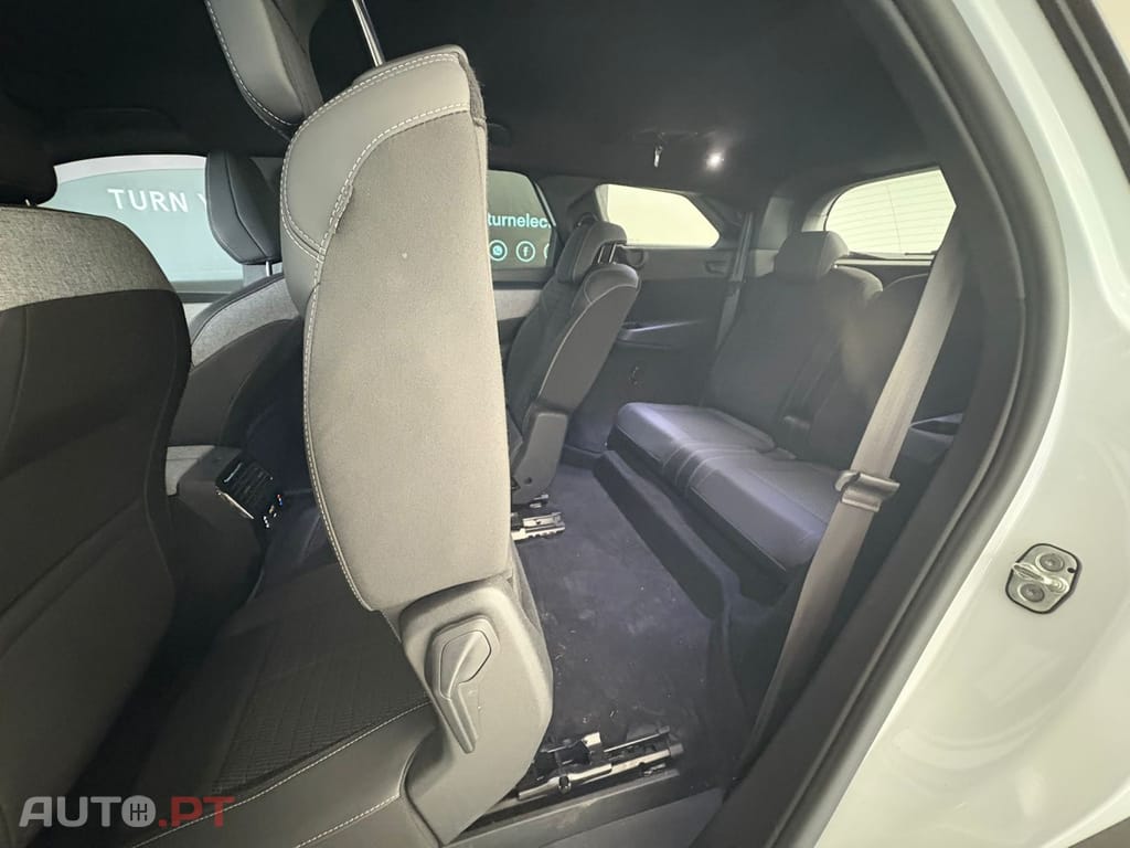 Peugeot E-5008 73 kWh Allure