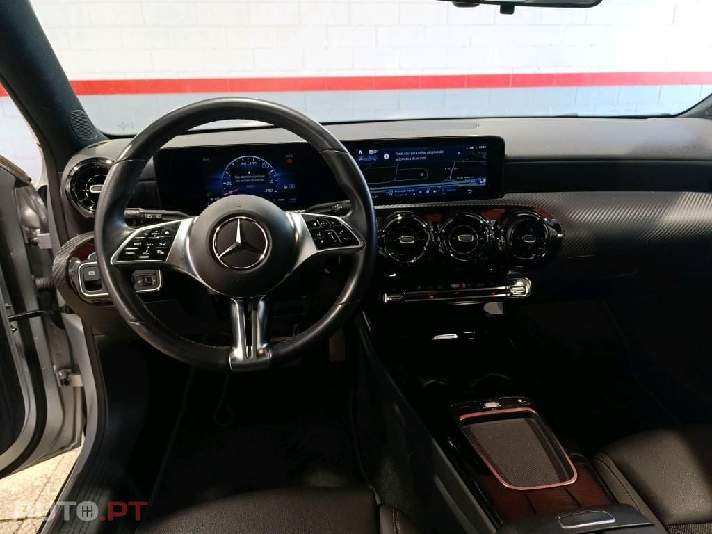 Mercedes-Benz A 200 Standard