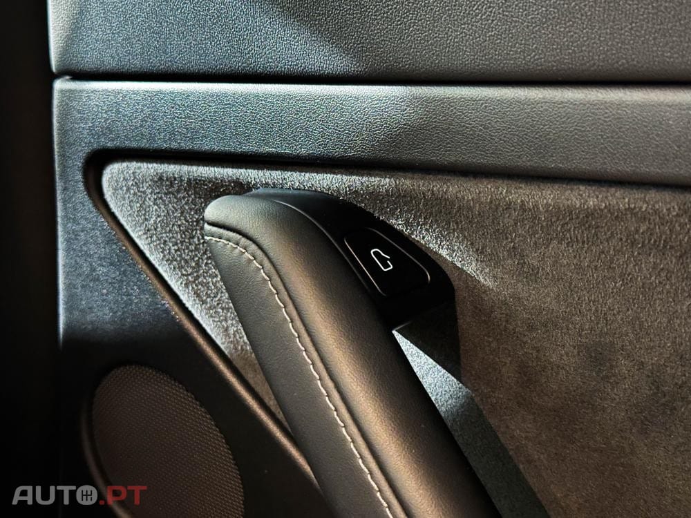Tesla Model 3 Performance AWD
