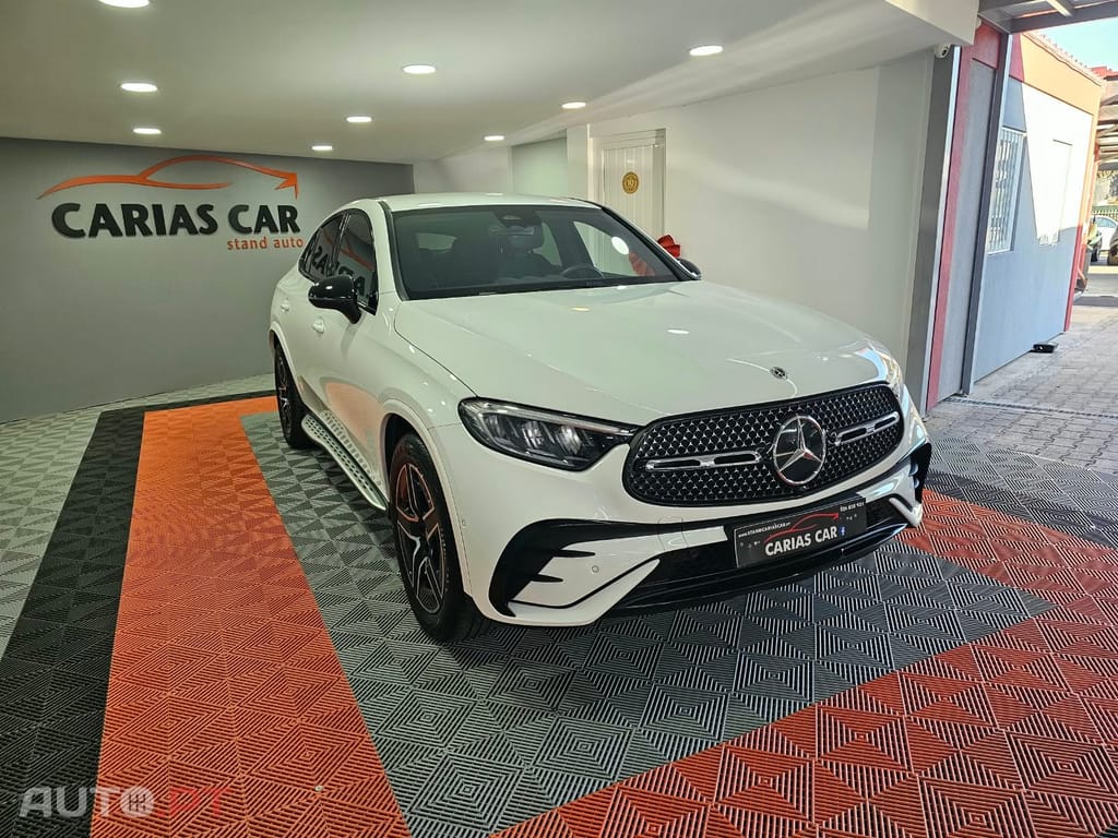Mercedes-Benz GLC 300 de 4MATIC AMG Line