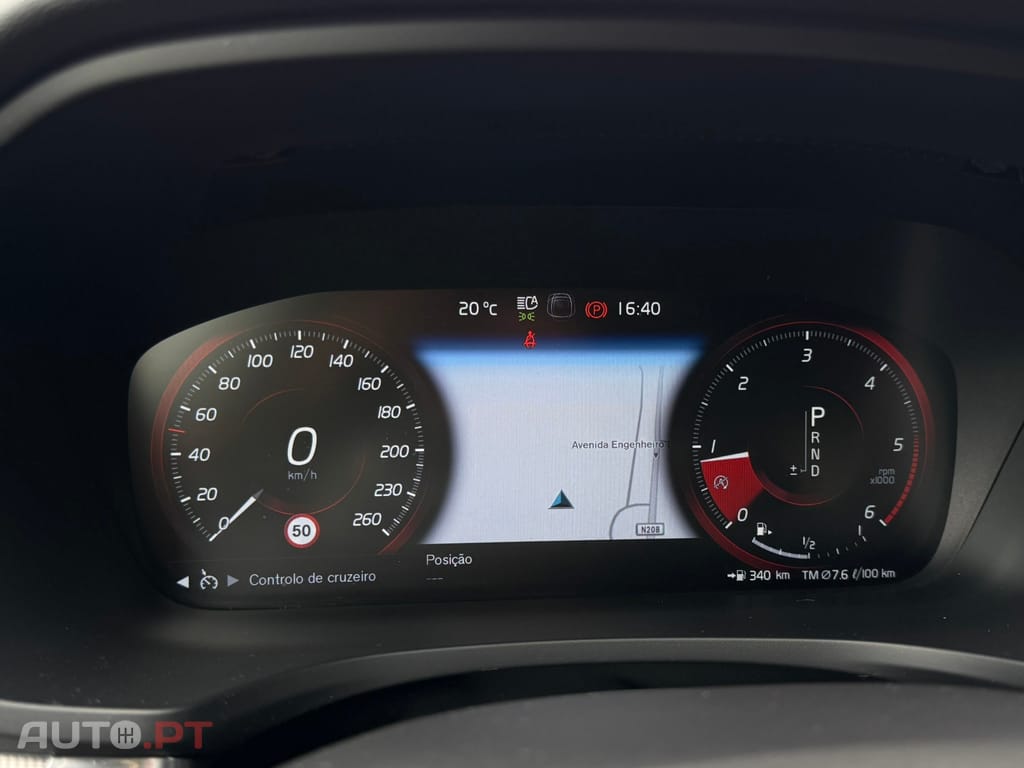 Volvo V60 2.0 D3 R-Design Geartronic