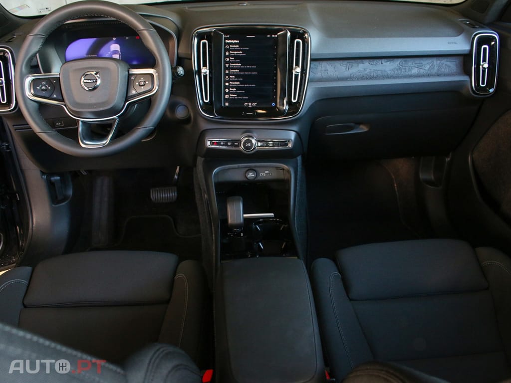 Volvo XC40 Recharge Core