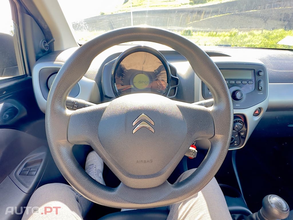Citroen C1 1.2 VTi Shine