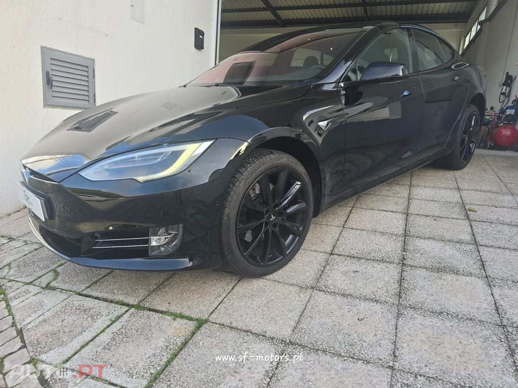 Tesla Model S 75D AWD