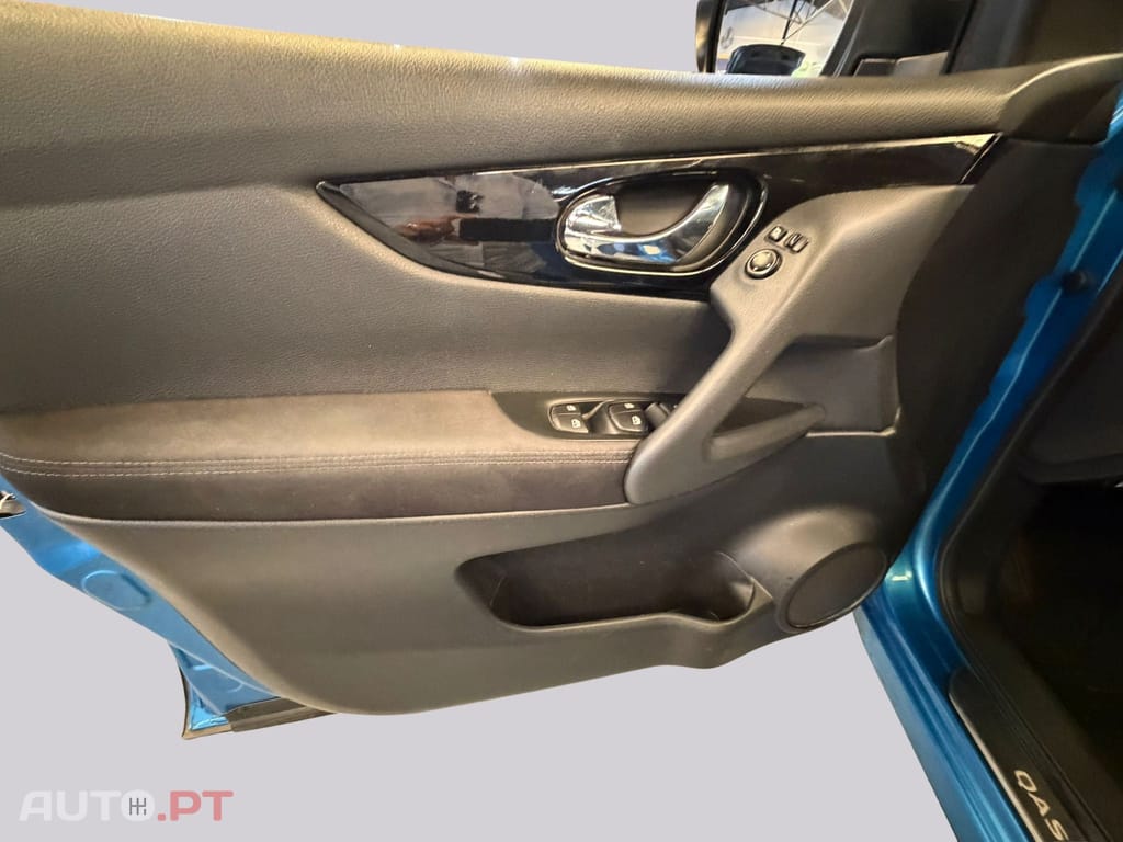 Nissan Qashqai 1.3 DIG-T N-Connecta