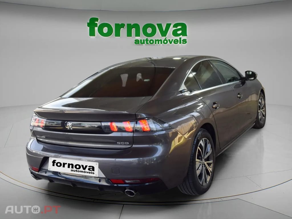 Peugeot 508 1.6 Hybrid Allure E Eat8