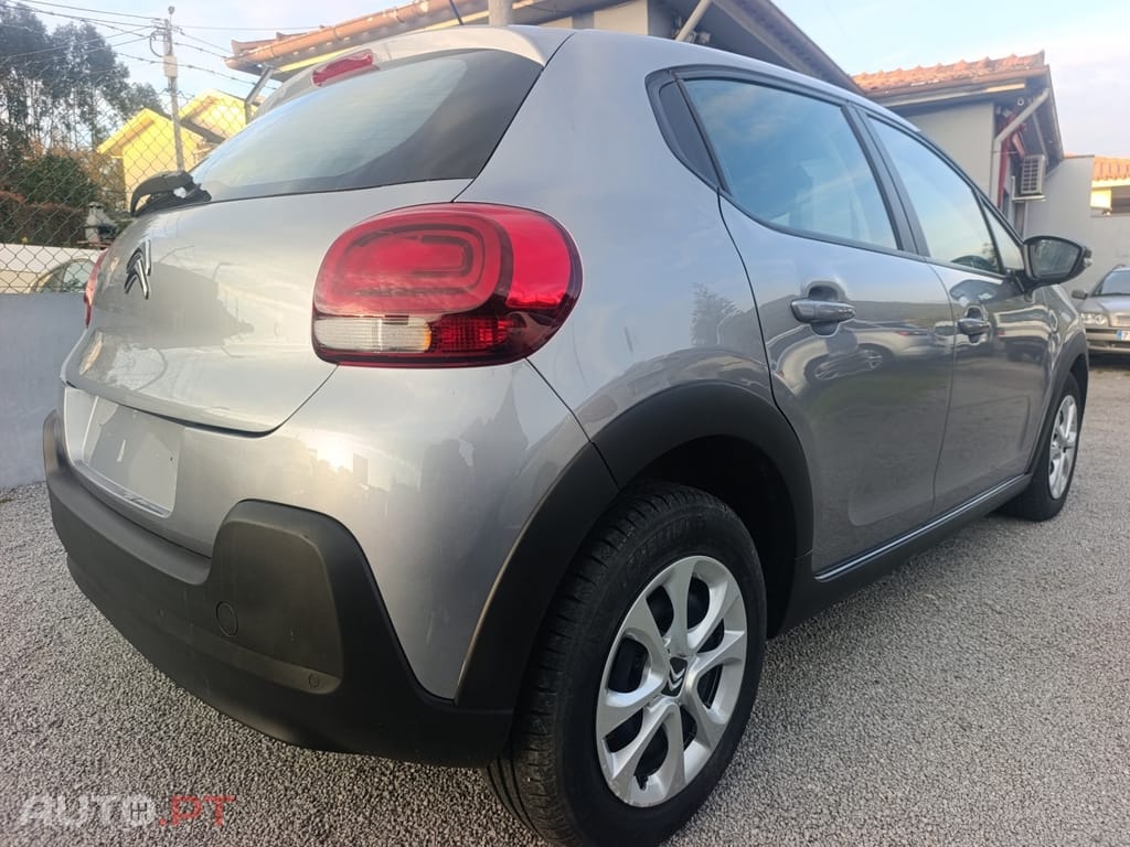 Citroen C3 1.2 PureTech Attraction