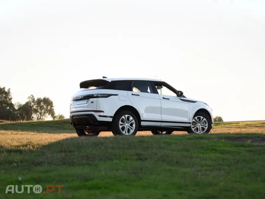 Land Rover Evoque 2.0 D150 AWD R-Dynamic Auto