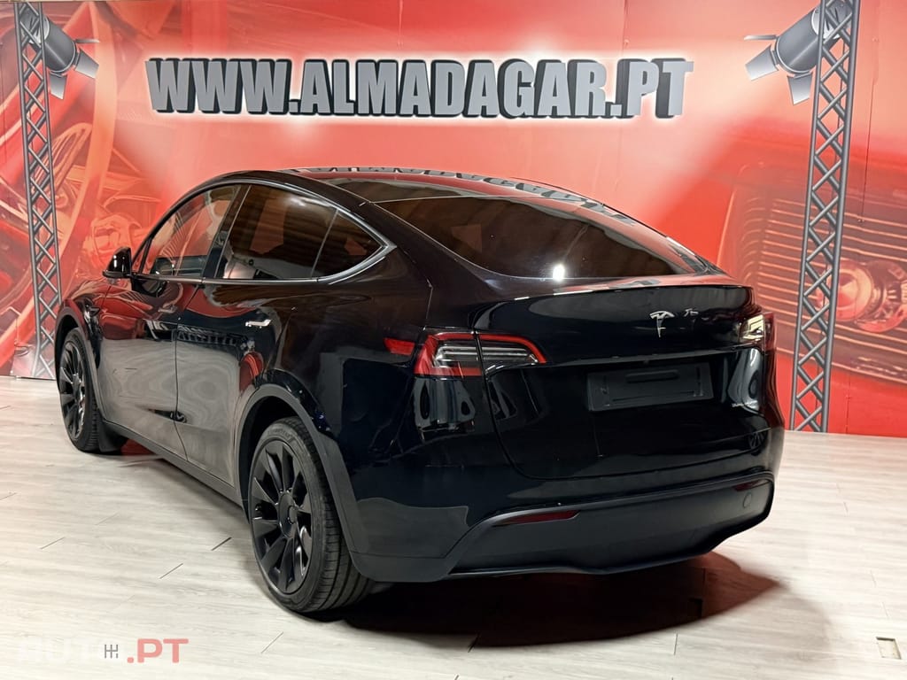 Tesla Model Y Long Range Tração Integral