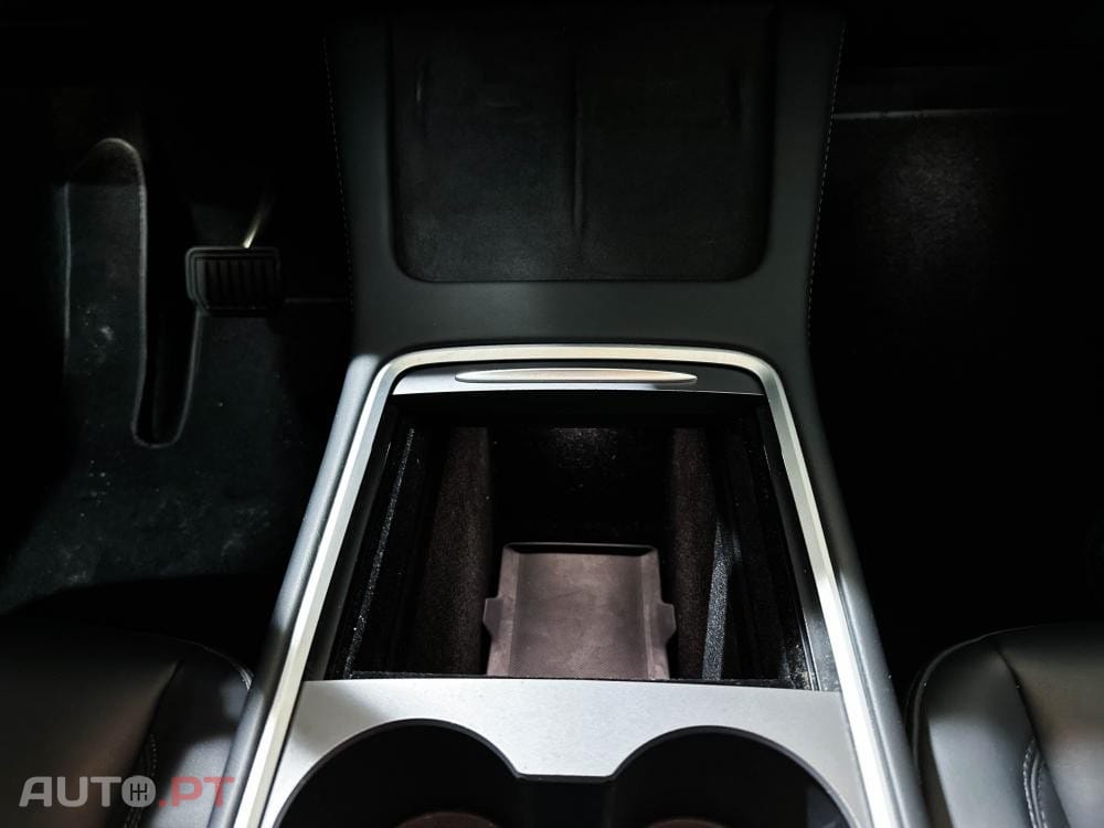 Tesla Model Y Long Range Dual Motor AWD